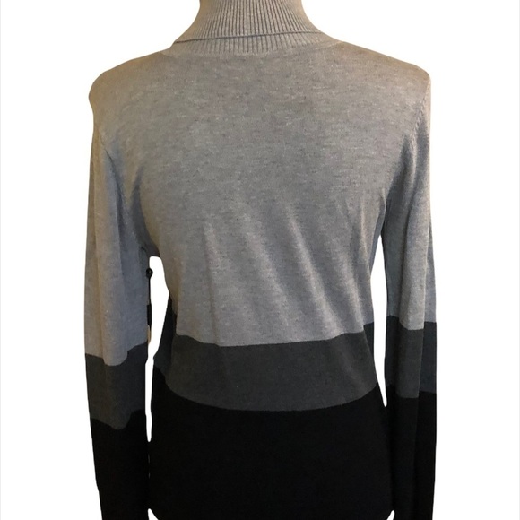 Turtleneck Sweater by Calvin Klein NWT - Picture 10 of 10